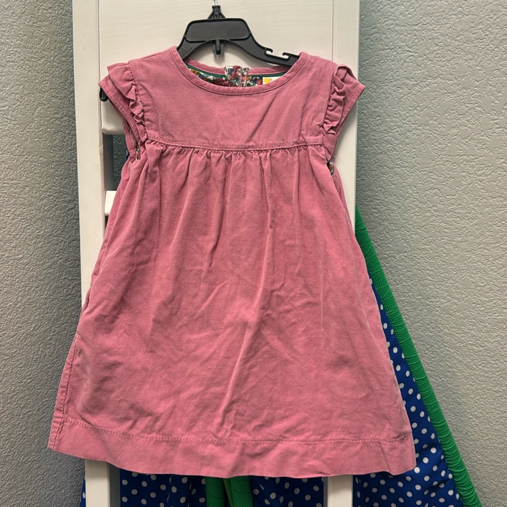 Mini boden pink corduroy dress for holiday season size 3-4